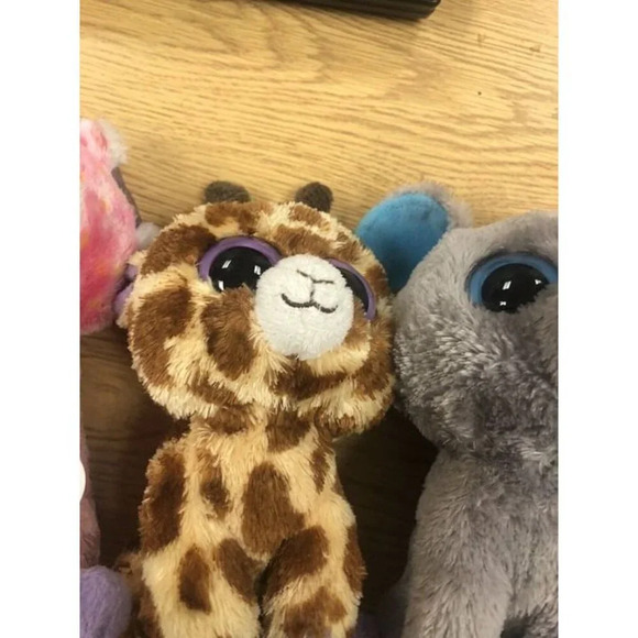 Lot Of 4 Ty Beanie Boos Kacey, Safari, Peanut, Oscar - Picture 3 of 9